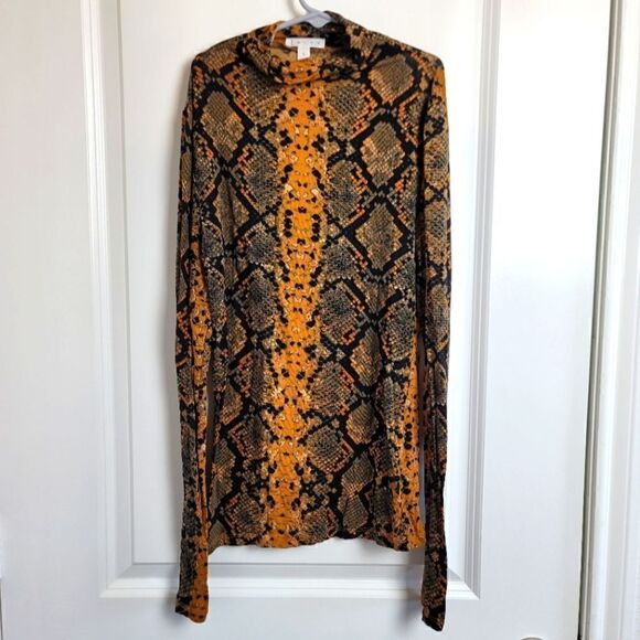 LEITH Snakeskin Print Turtleneck Top - Picture 1 of 8